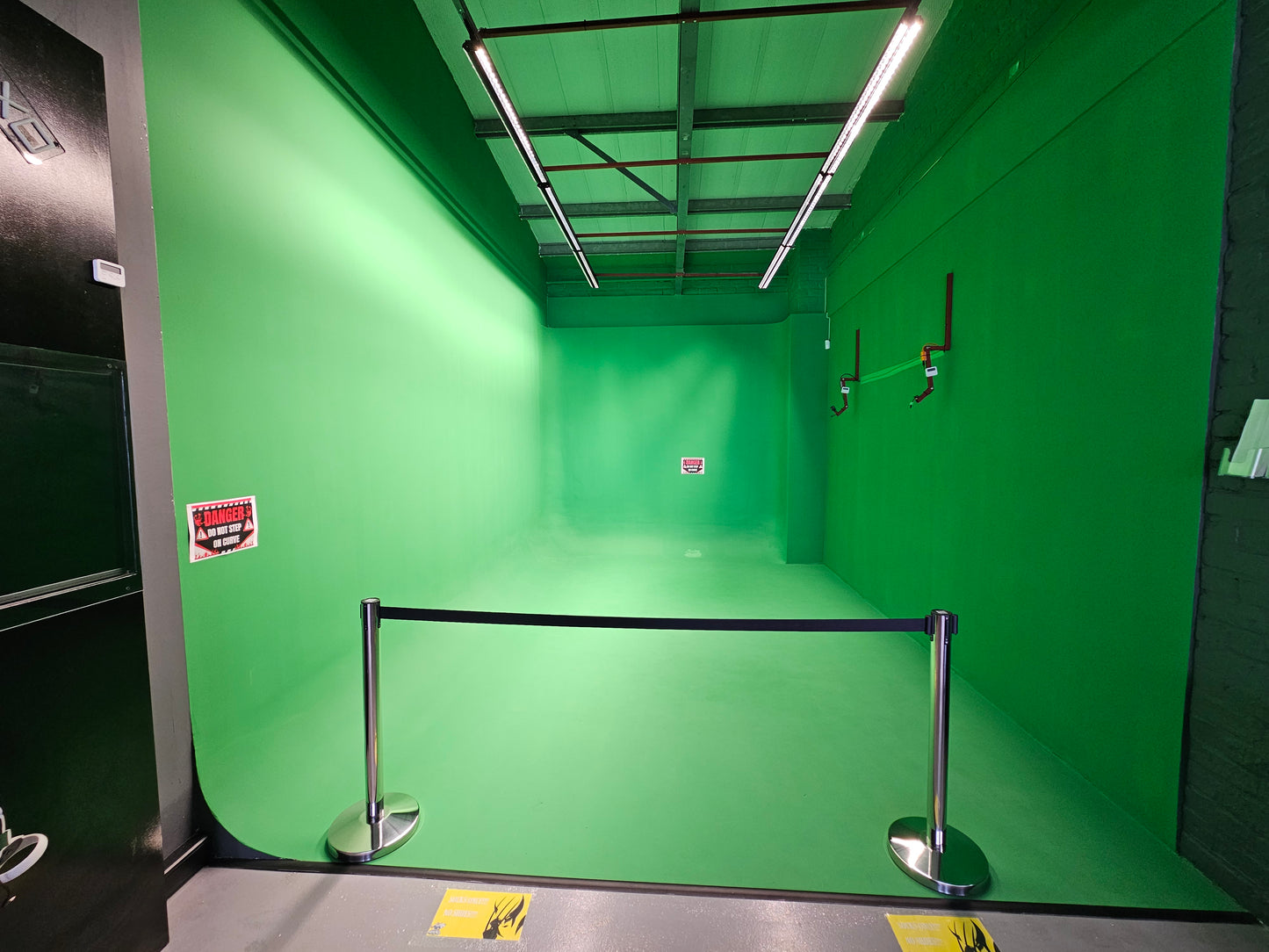 Green Room Hiring 60 mins (Non-Private Session)